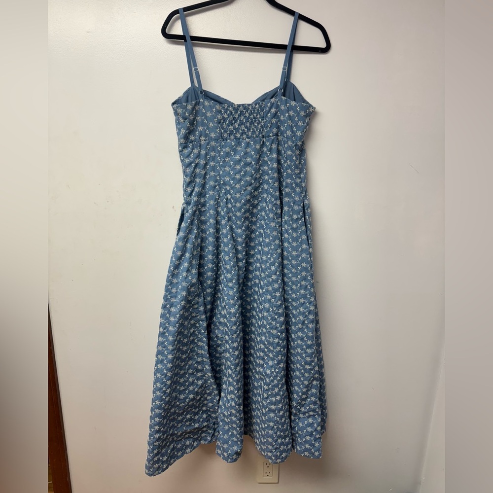 Taylor Blue Size 10 Embroidered Midi Dress Sweetheart Neck Floral coquette U - Picture 6 of 14